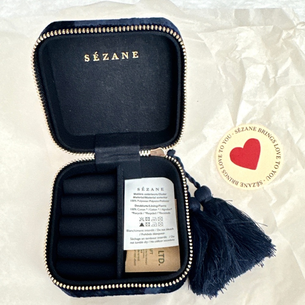 Sezane velvet jewelry box case